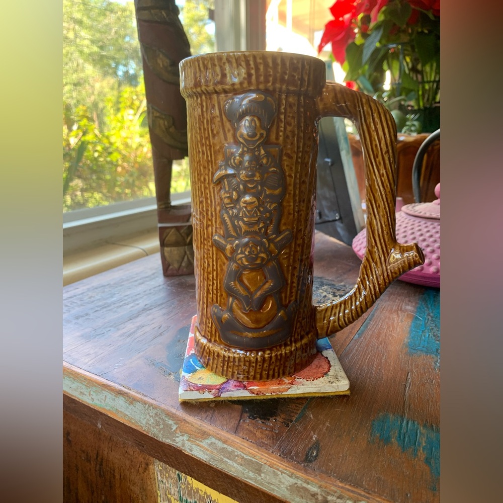 NWT Disney Wilderness Lodge Mickey Totem Pole Ceramic Stein Mug Cup coffee tiki